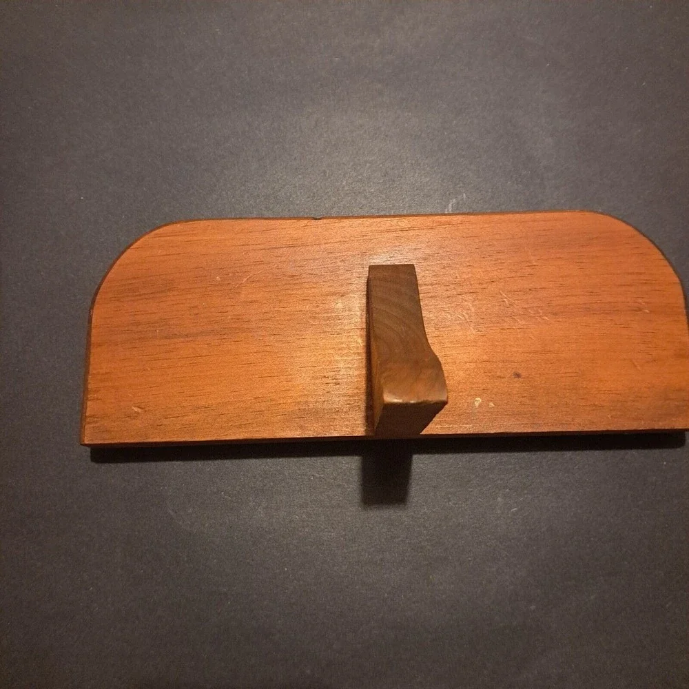 Country Cottage Farmhouse Wood Wall Mount Nick Knack Pair of shelves
